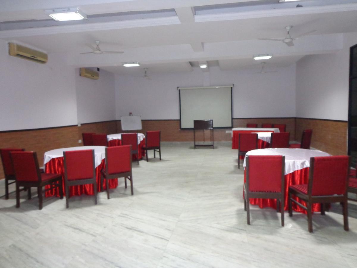 Hotel Smart Inn 2 New Delhi Eksteriør bilde