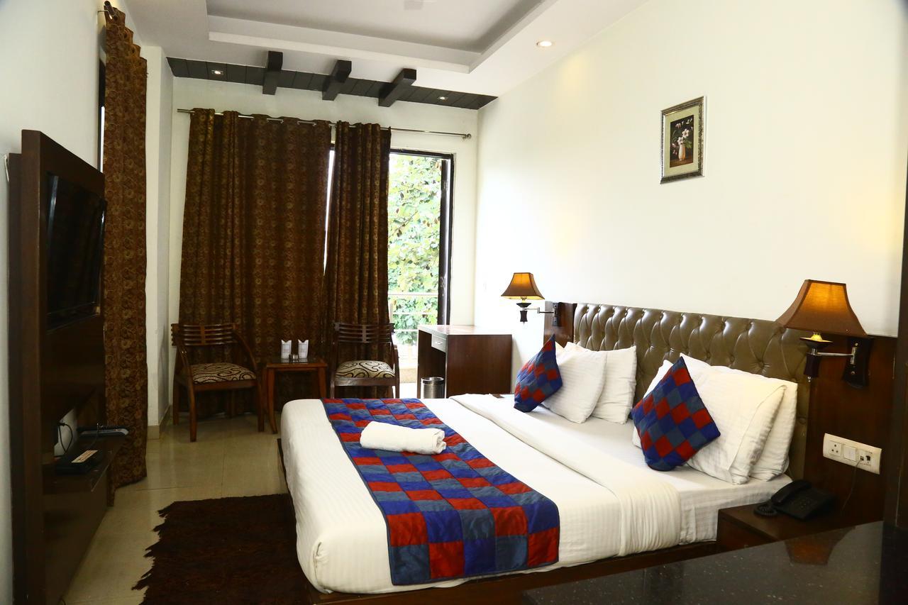 Hotel Smart Inn 2 New Delhi Eksteriør bilde